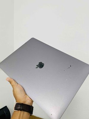 Macbook speaker issue